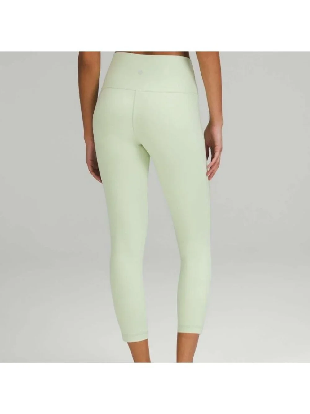 Lululemon Wunder Under High-Rise Crop 23